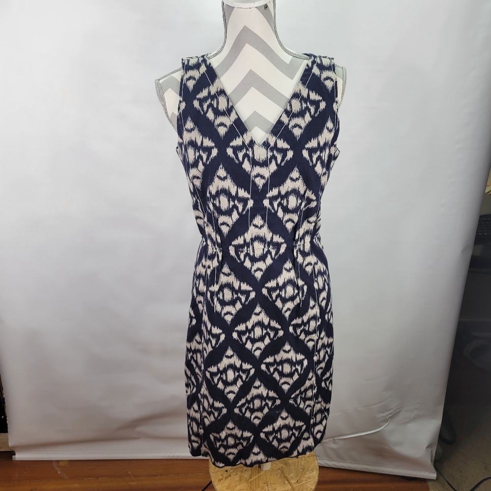 Talbots Navy Cream Printed V Neck Dress Sheath Sleeveless Cotton Stretch Size 10